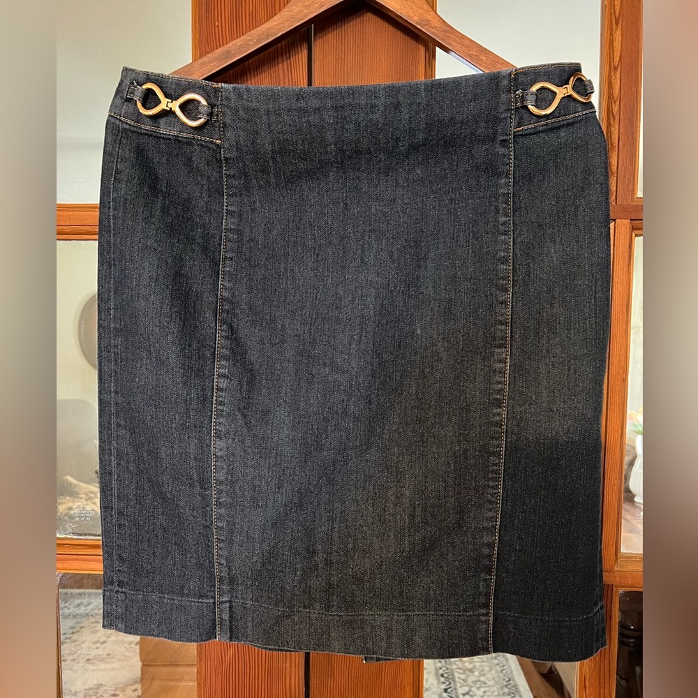 Ellen Tracy Denim Pencil Skirt with Gold Hardware